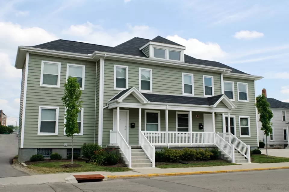 Residential duplex building